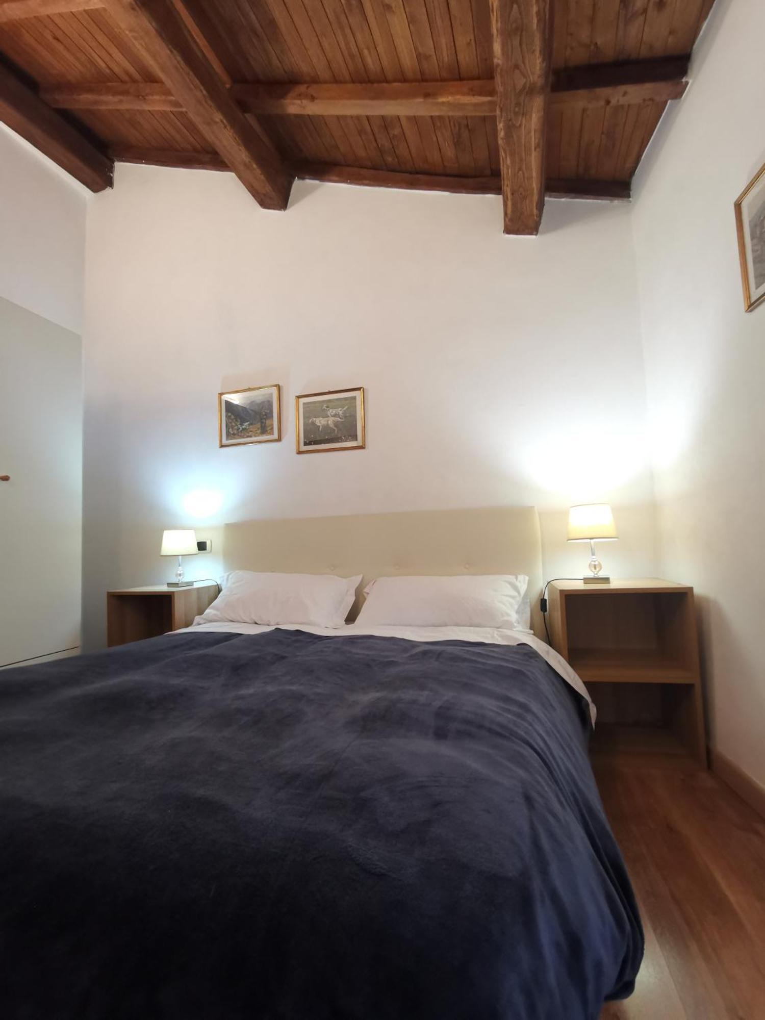 Locanda Dell'Arcangelo Rocca Massima Ruang foto
